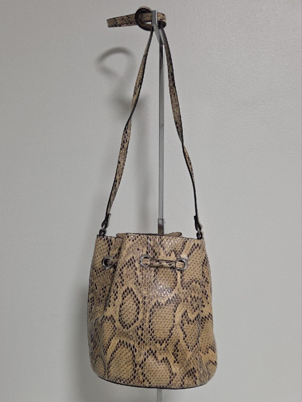 H&M Snake-Print Mini Drawstring Crossbody - Picture 2 of 5
